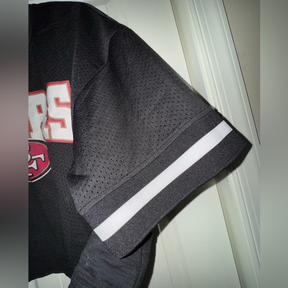 SAN FRANCISCO 49ERS AUTOMATIC DOWN LIGHTWEIGHT TOP WITH STRIPED SLEEVE Sz M NWT - Picture 6 of 15